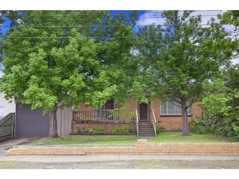 231 Nell Street West, Watsonia VIC 3087