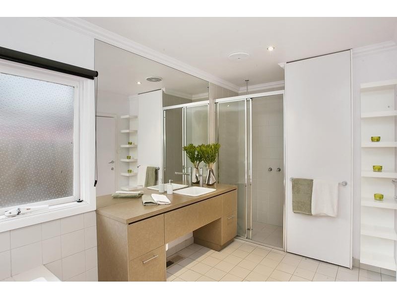156 Arthur Street, Fairfield VIC 3078