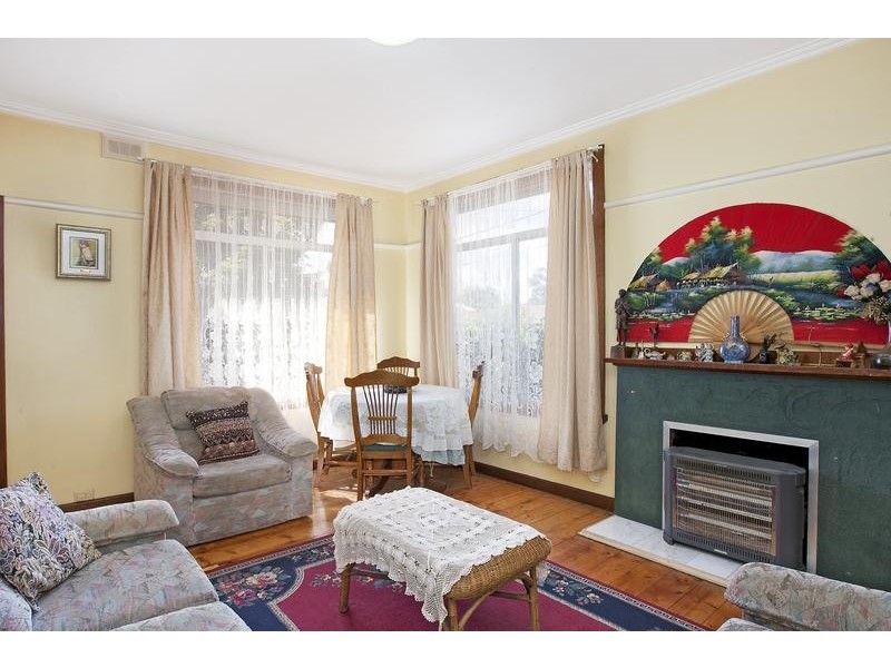 6 Bardia Street, Heidelberg West VIC 3081