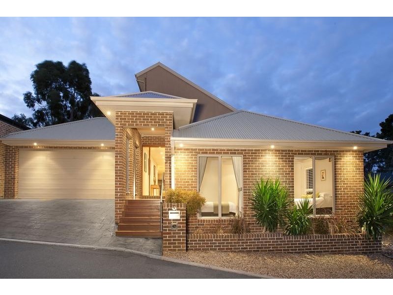 3 Red Berry Lane Enter at 87 Banyule Road, Rosanna VIC 3084