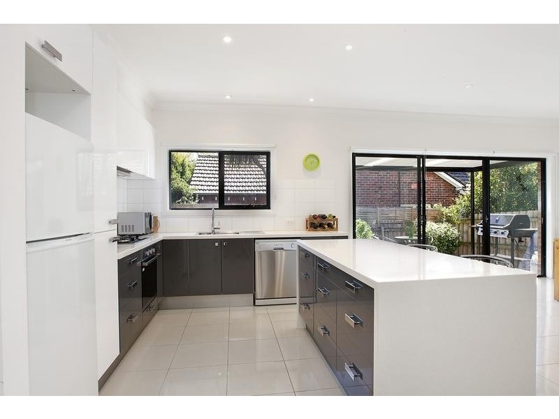 24 Forster Street, Heidelberg Heights VIC 3081