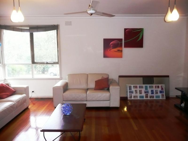 109 Ellesmere Parade, Rosanna VIC 3084