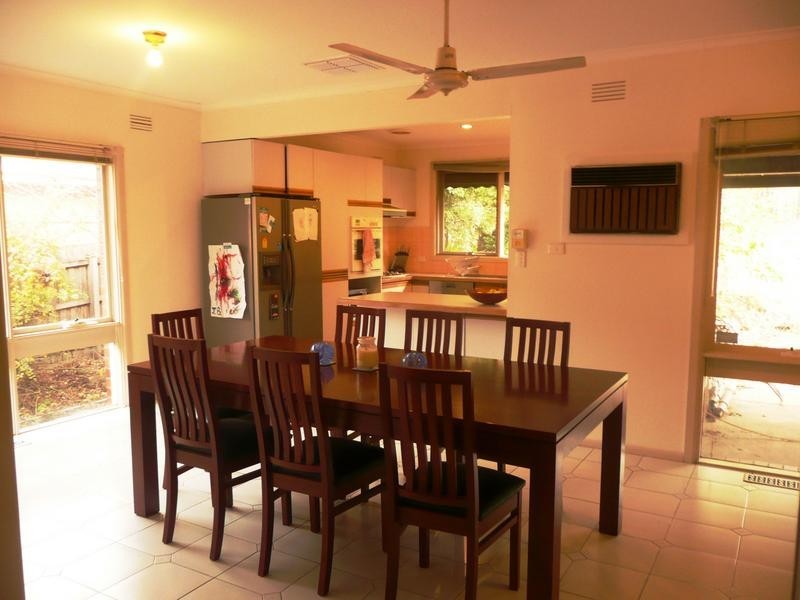 109 Ellesmere Parade, Rosanna VIC 3084