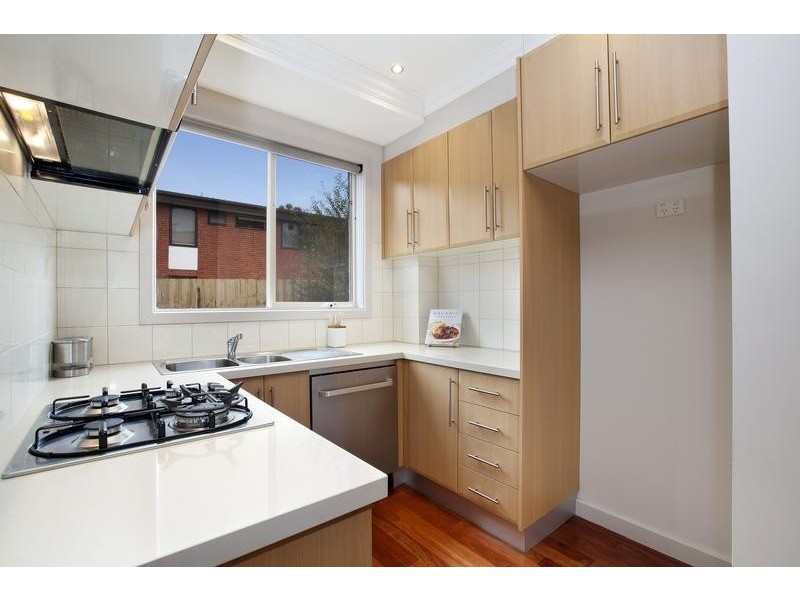 2/10 Edgar Street, Heidelberg VIC 3084