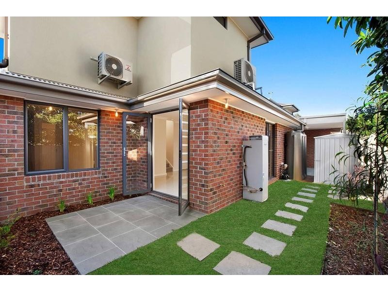 2/105 Outhwaite Road, Heidelberg Heights VIC 3081