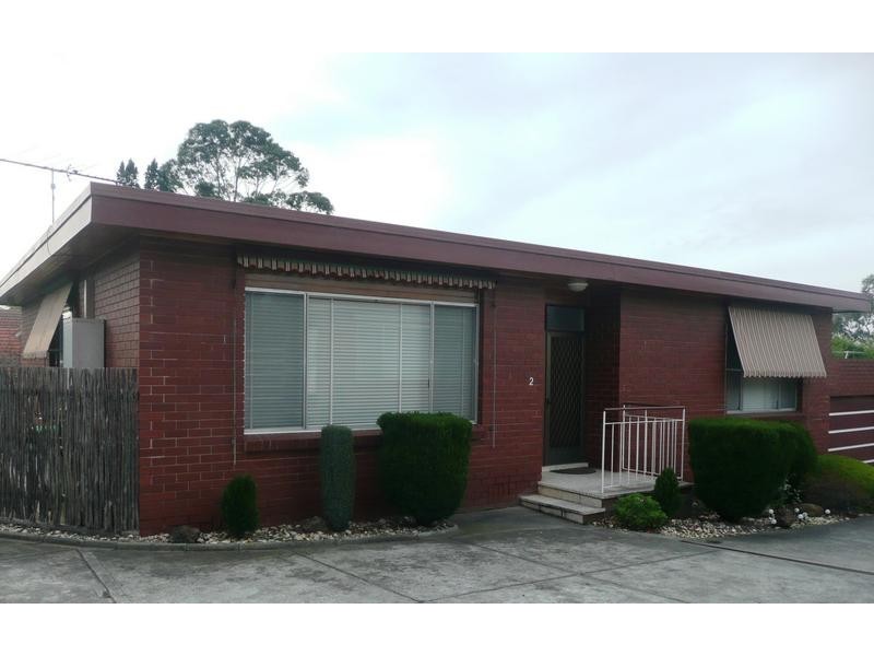 2/1 Mervyn Crescent, Ivanhoe VIC 3079
