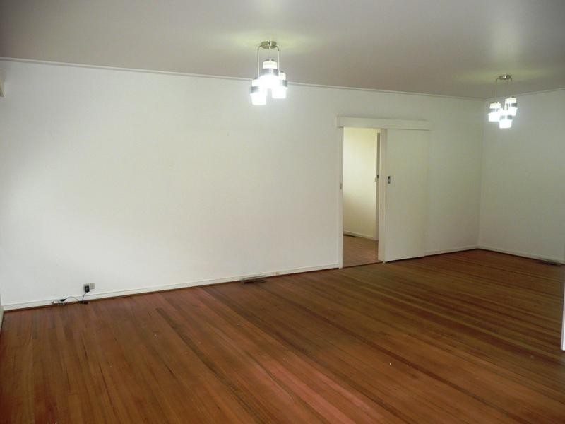 2/1 Mervyn Crescent, Ivanhoe VIC 3079