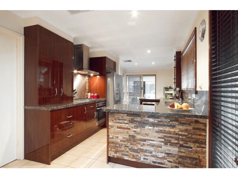 16 Daniel Court, Bundoora VIC 3083