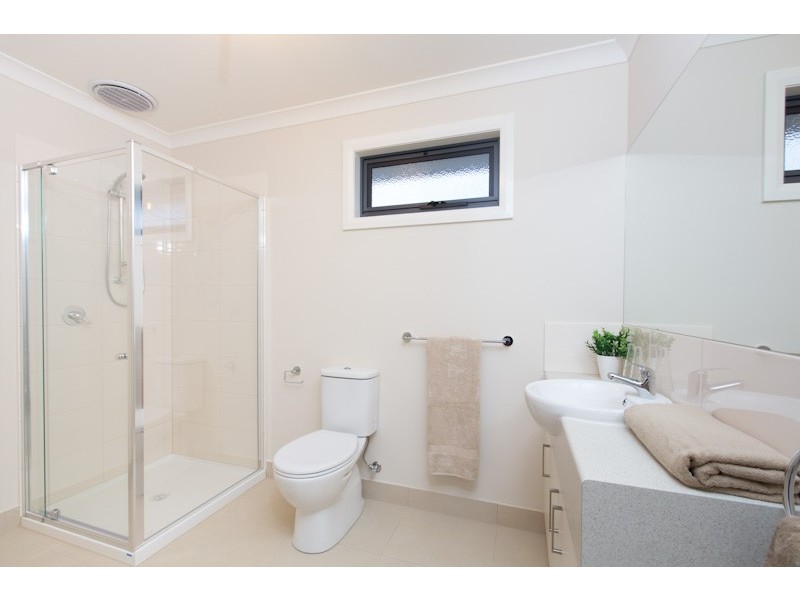 2/105 Outhwaite Road, Heidelberg Heights VIC 3081