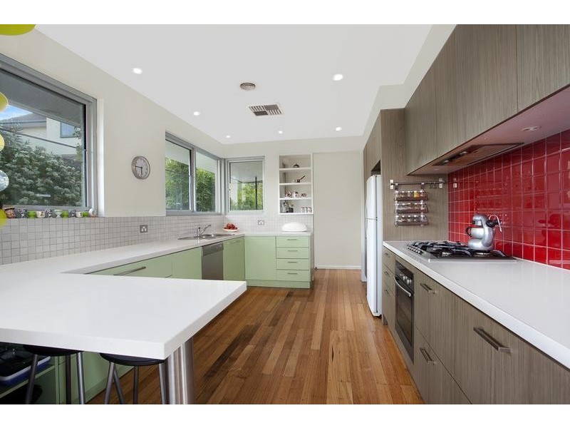 77 Locksley Road, Ivanhoe VIC 3079