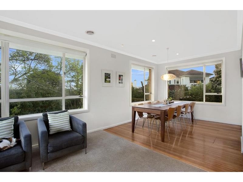 77 Locksley Road, Ivanhoe VIC 3079
