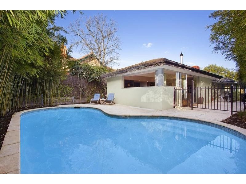 77 Locksley Road, Ivanhoe VIC 3079