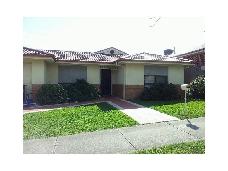 2 Saffron Avenue, South Morang VIC 3752