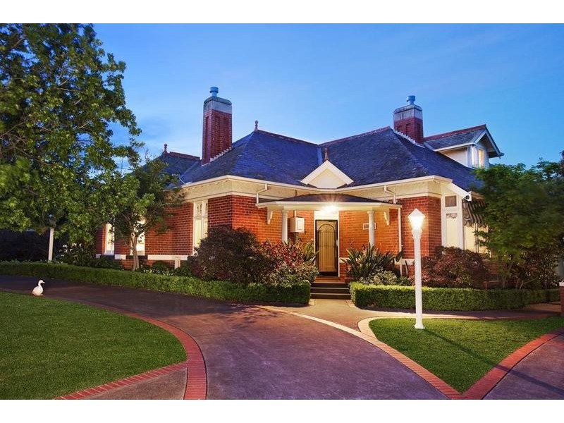 24 Rose Street, Ivanhoe VIC 3079