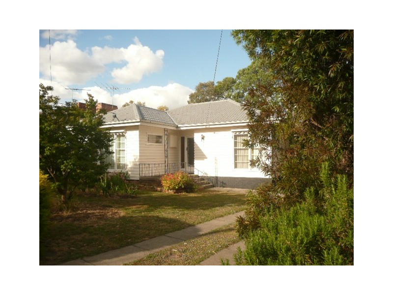22 Dunstan Street, Macleod VIC 3085