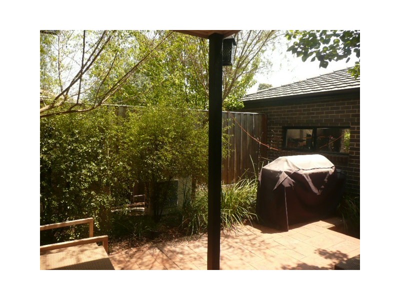 11 Cascade Walk, Macleod VIC 3085