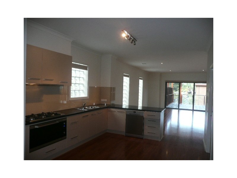 6 Bank Street, Alphington VIC 3078