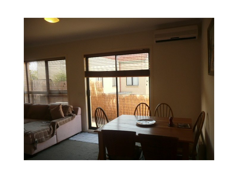 37/337 Station Street, Fairfield VIC 3078