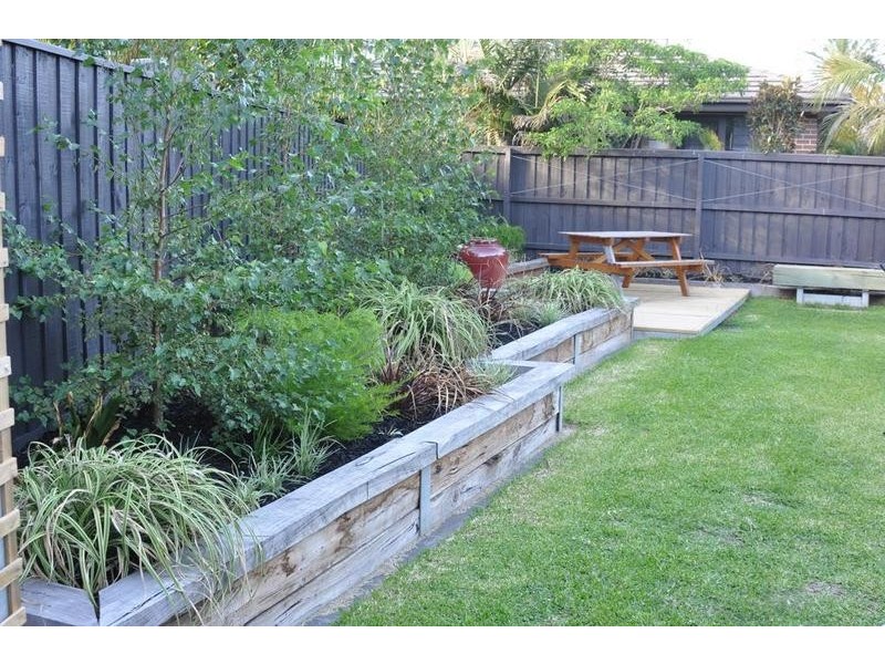 111 Main Drive, Macleod VIC 3085