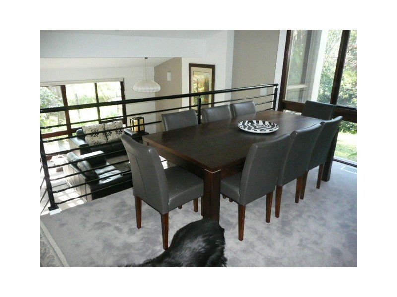 15 Scarborough Drive, Heidelberg VIC 3084