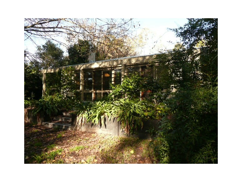 15 Scarborough Drive, Heidelberg VIC 3084