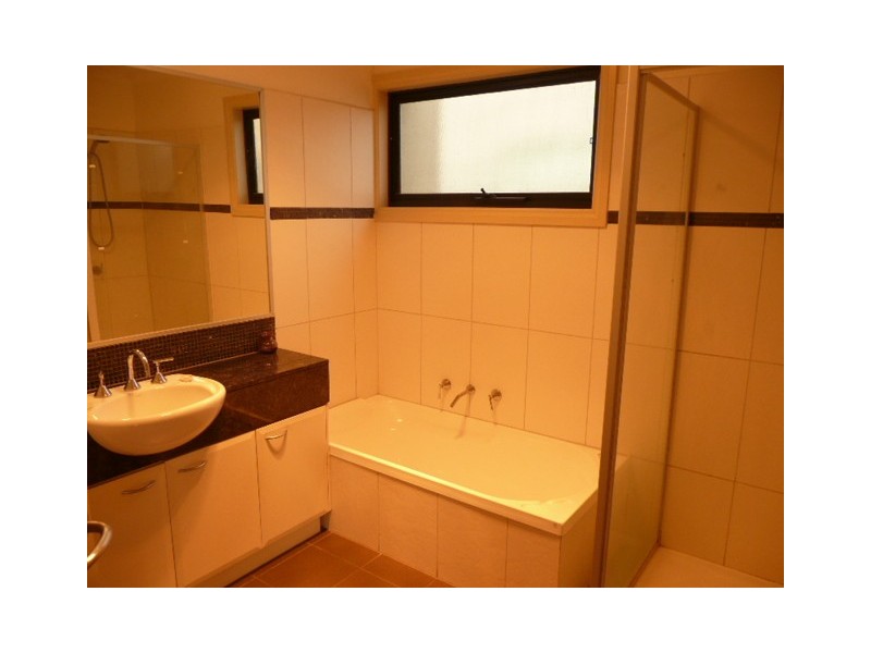 3/556 Upper Heidelberg Road, Heidelberg VIC 3084