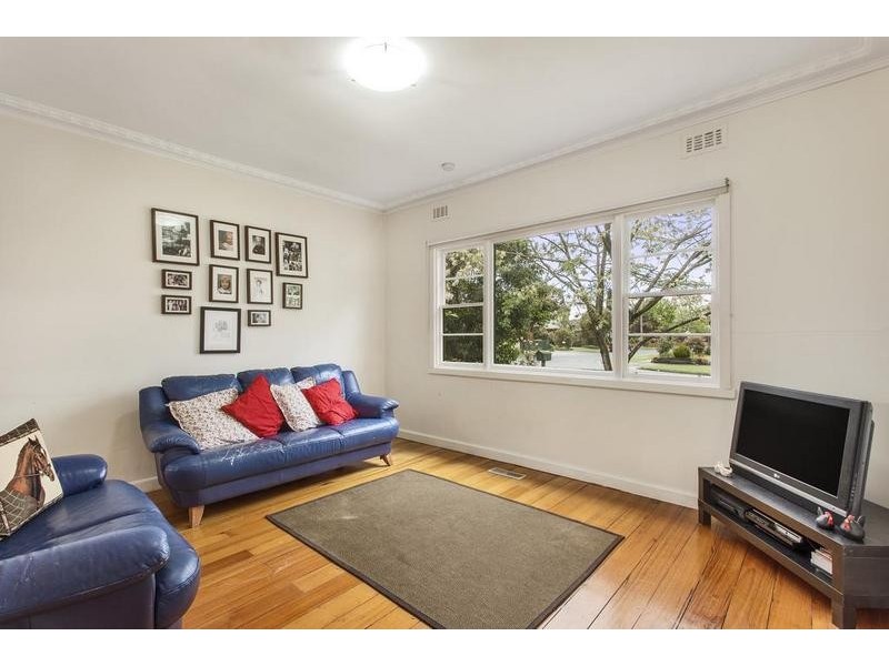 17 Ambrose Street, Ivanhoe VIC 3079