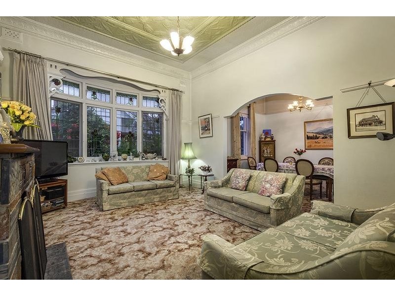 24 Lower Heidelberg Road, Ivanhoe VIC 3079