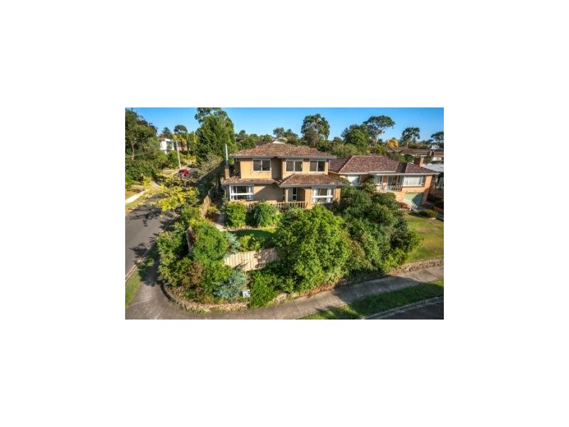 15 Louise Street, Heidelberg VIC 3084