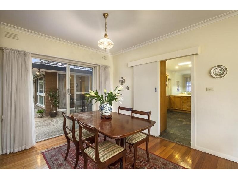 15 Louise Street, Heidelberg VIC 3084