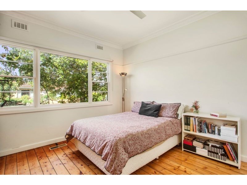 17 Ambrose Street, Ivanhoe VIC 3079