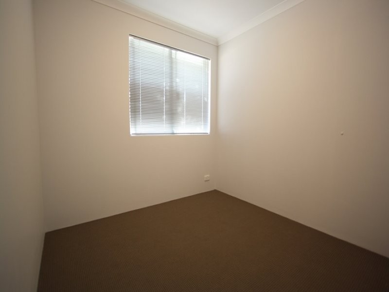 1/87 Station Street, East Cannington WA 6107