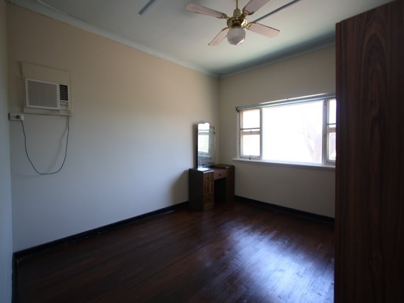 5 Bent Street, Cannington WA 6107