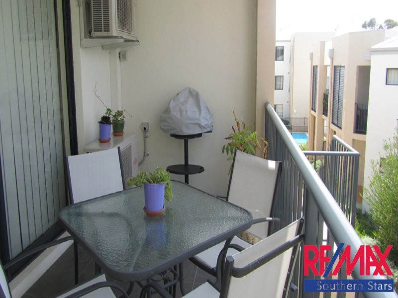 U39/17 Southdown Place, Thornlie WA 6108