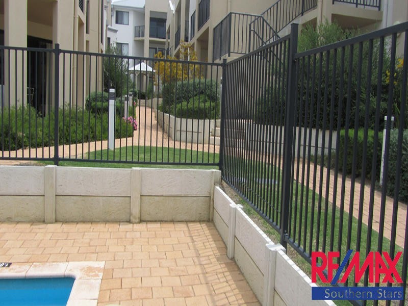 U39/17 Southdown Place, Thornlie WA 6108