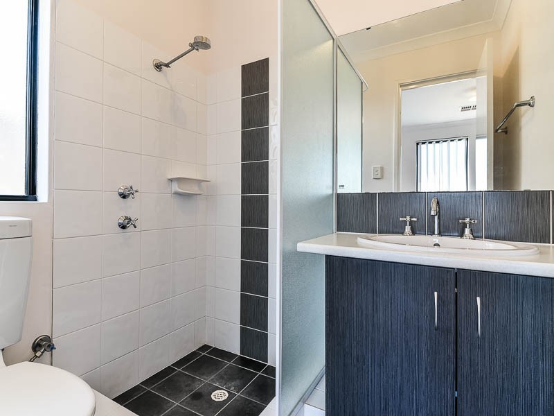 55 Riva Entrance, Piara Waters WA 6112