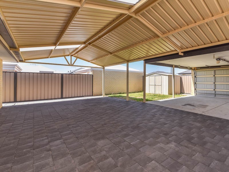 55 Riva Entrance, Piara Waters WA 6112
