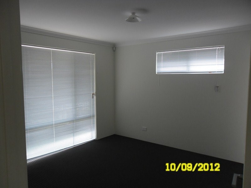 39 Lyon Road, Atwell WA 6164