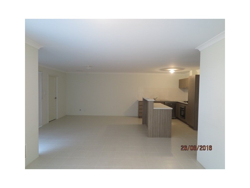 39 Lyon Road, Atwell WA 6164
