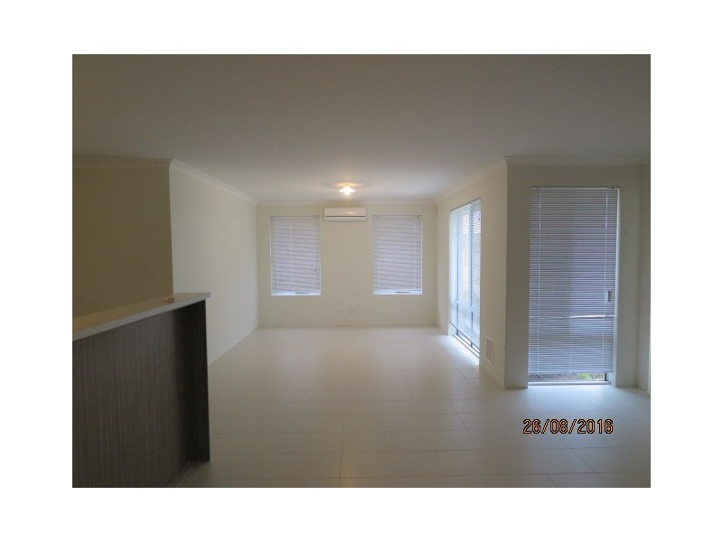 39 Lyon Road, Atwell WA 6164