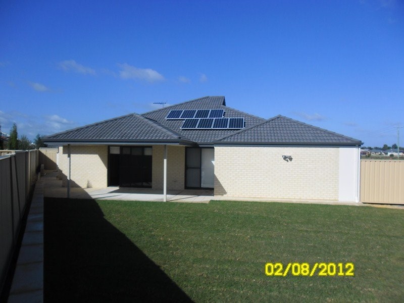 39 Hardwick Boulevard, Canning Vale WA 6155