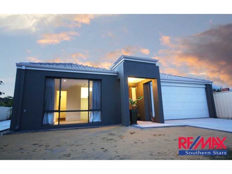 29 Hooson Way, Wilson WA 6107