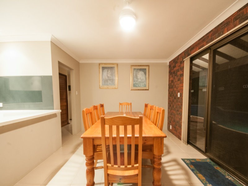 3 Allamanda Way, Forrestfield WA 6058