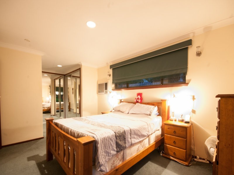 3 Allamanda Way, Forrestfield WA 6058