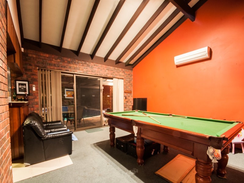 3 Allamanda Way, Forrestfield WA 6058