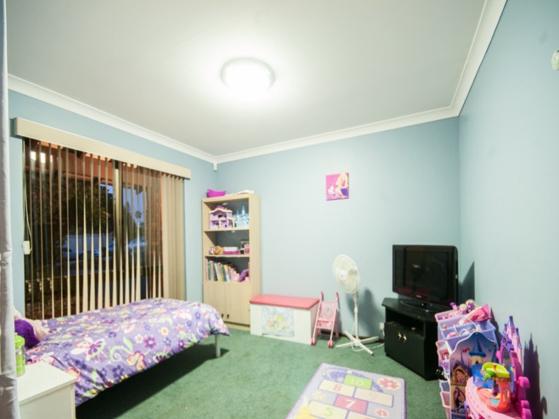 3 Allamanda Way, Forrestfield WA 6058