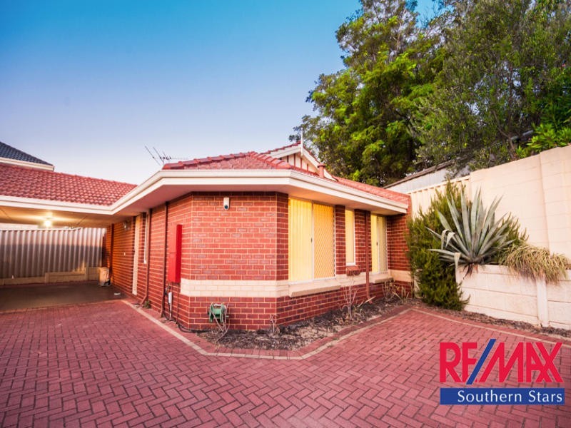 3/3 Hove Court, Nollamara WA 6061