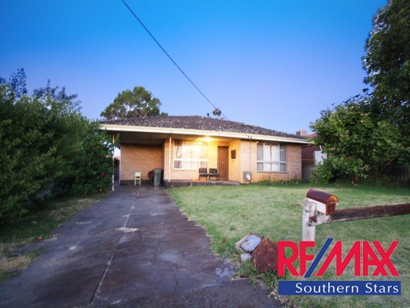 11 Toledo Close, Cannington WA 6107