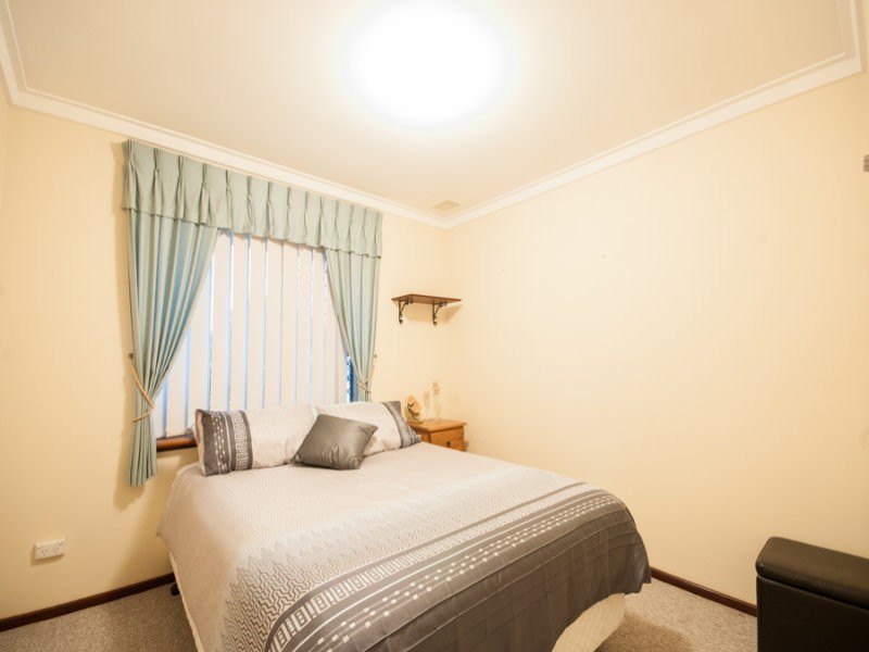 20 Allamanda Way, Forrestfield WA 6058