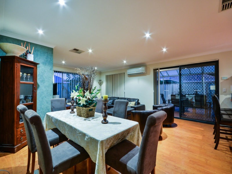 2/48 Thomas Street, Queens Park WA 6107